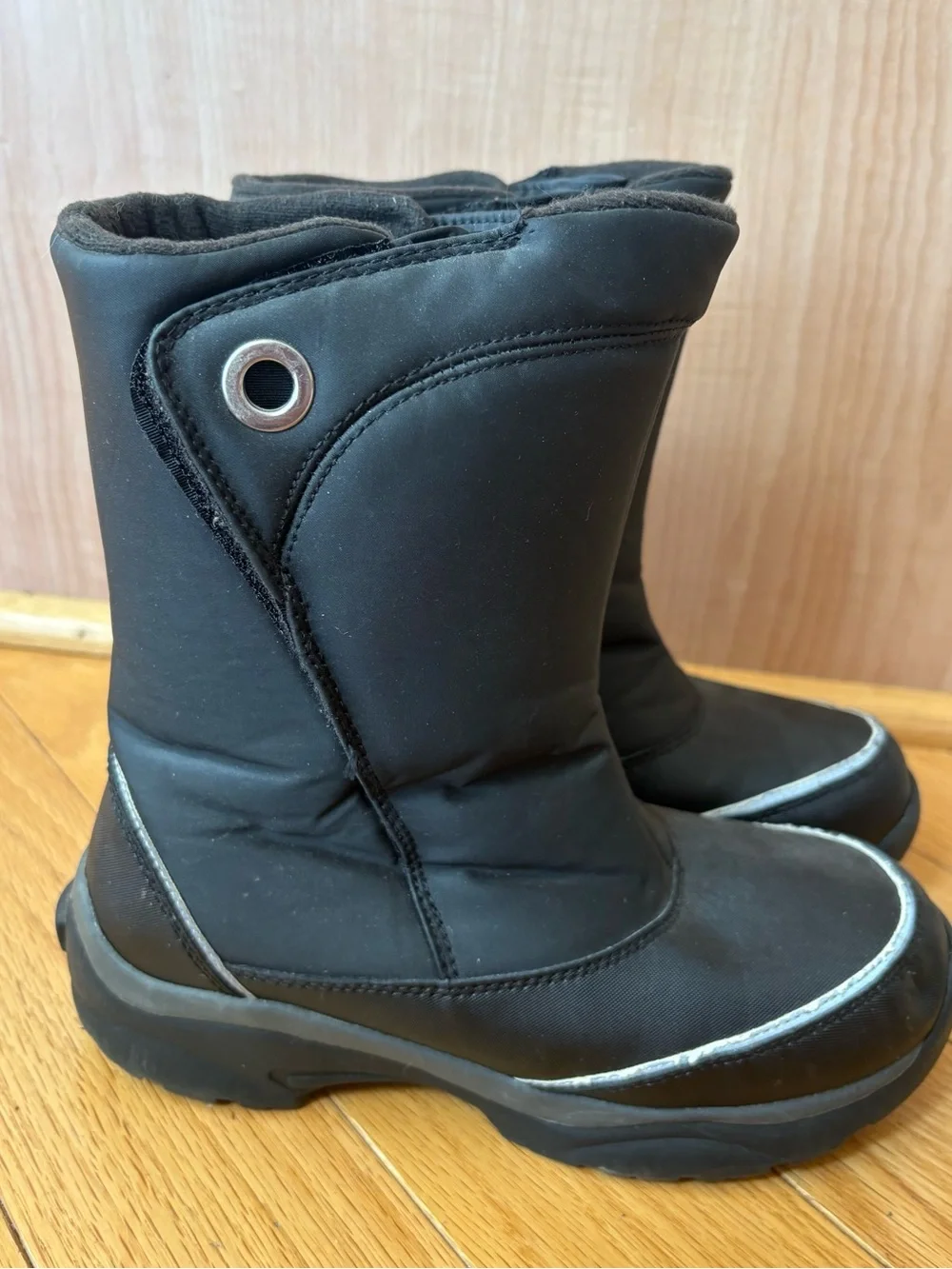 Lands’ End Black Youth Boys Size 4M Snow Boots Insulated